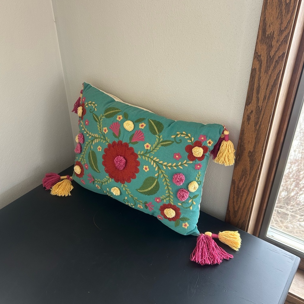 Pier 1 Boho Embroidered Teal and Pink Floral Pillow with Tassels - Picture 2 of 7